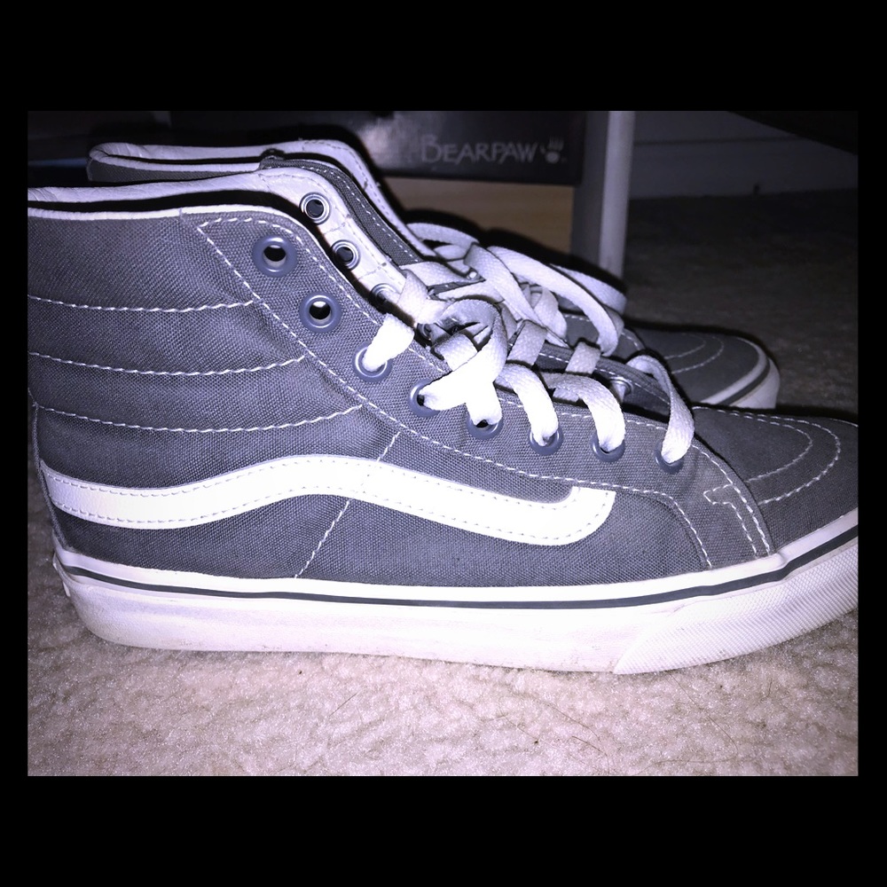 Women’s high top vans size 8.5